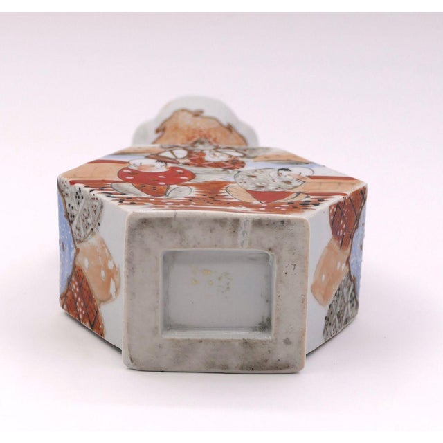 19th-Century Japanese Kutani Vases, Set of 3 For Sale - Image 6 of 18