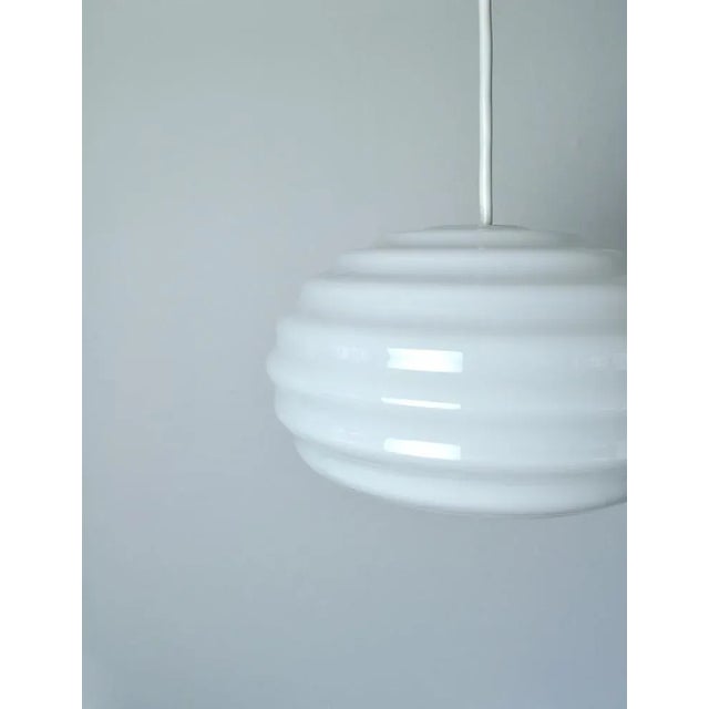 New Wave Opal Glass Pendant by Verner Panton for Holmegaard, 1984 For Sale - Image 6 of 14