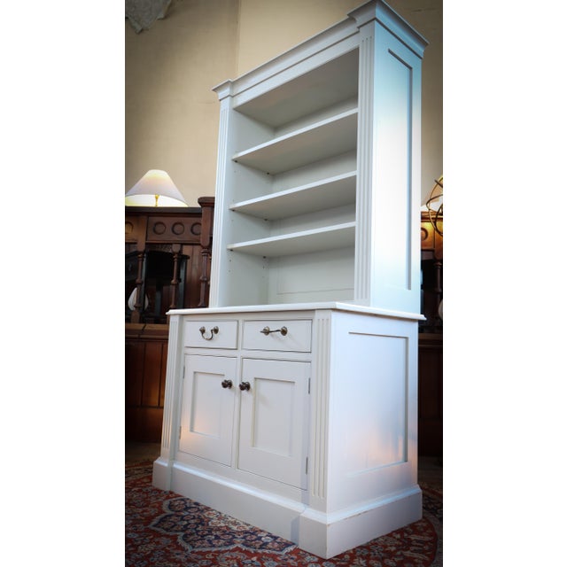 Kitchen Dresser Cabinet in Painted Pine from Laura Ashley, 2010s For Sale - Image 16 of 18