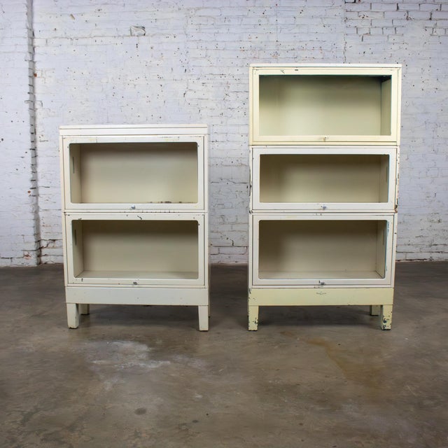 Metal Early to Mid-20th Century Industrial Rustic Pair Modular Stacking Barrister Bookcase by Globe-Wernicke For Sale - Image 7 of 18