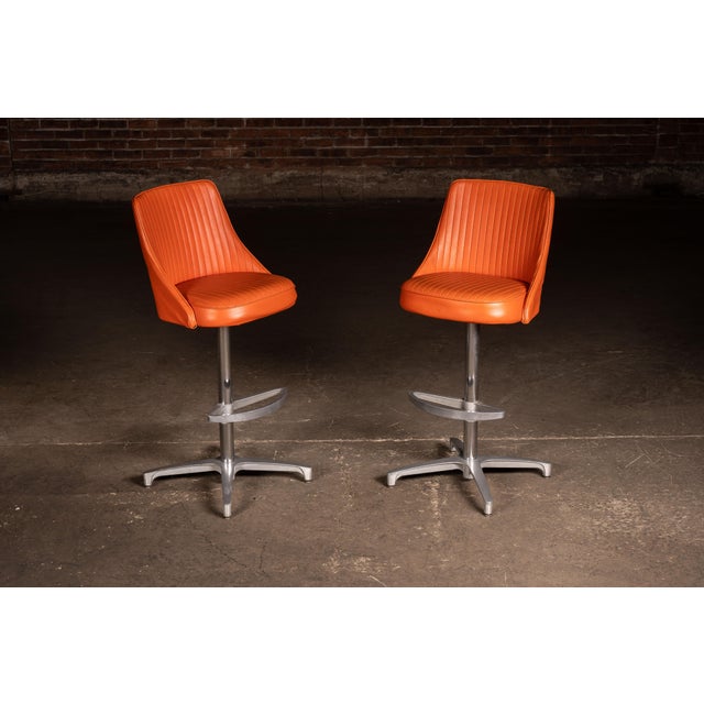 Mid-Century Modern Pair of MCM Orange Vinyl Swivel Chairs by Chromcraft For Sale - Image 3 of 8