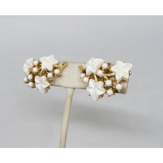 Metal Vintage Signed Trifari White Molded Thermoset Leaves Clip Earrings - 2 Pieces For Sale - Image 7 of 8