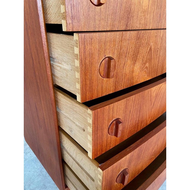 Mid-Century Danish Rosewood Chest of Drawers from Design M For Sale - Image 9 of 18