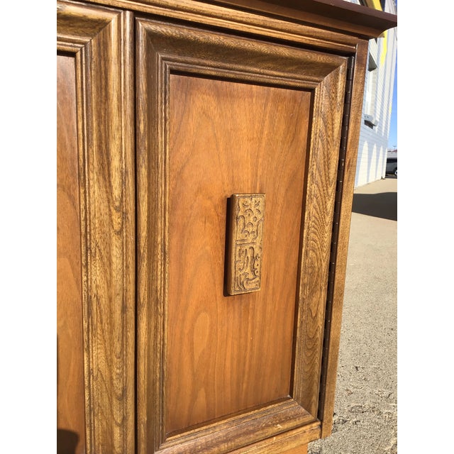 Chestnut Vintage Circa 1960 Mid-Century Modern Bassett "Mayan" Nightstand For Sale - Image 8 of 12