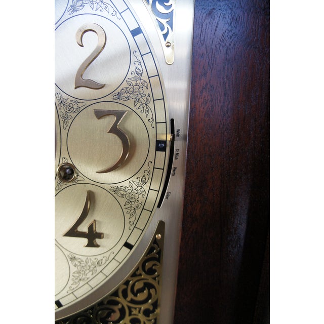 Late 20th Century Vintage Howard Miller Georgian Style Flame Mahogany Moon Dial Grandfather Clock For Sale - Image 5 of 16