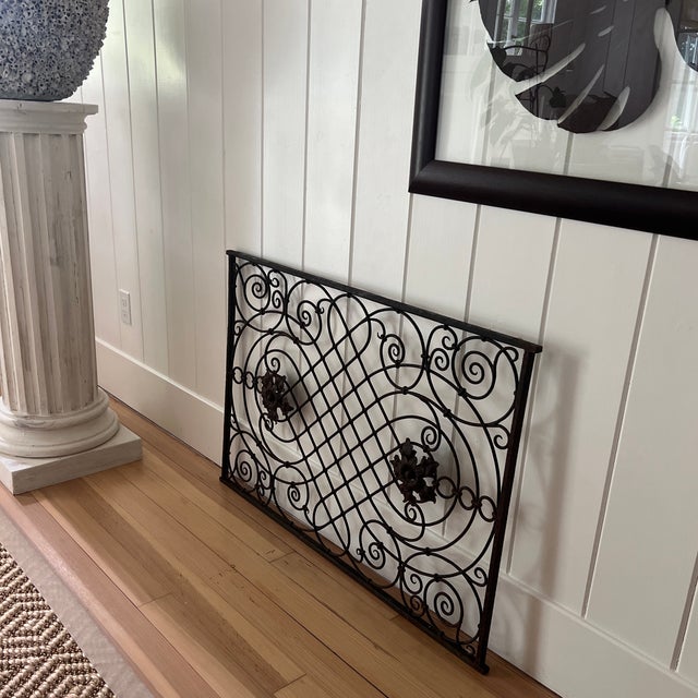 19th Century Antique 19th Century French Neo Classical Style Iron Architectural Element With Rosettes For Sale - Image 5 of 10