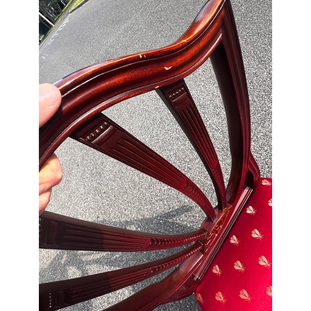 Baker Furniture Historic Charleston Sheild Back Mahogany Dining Chairs Suite of 8 For Sale - Image 9 of 12