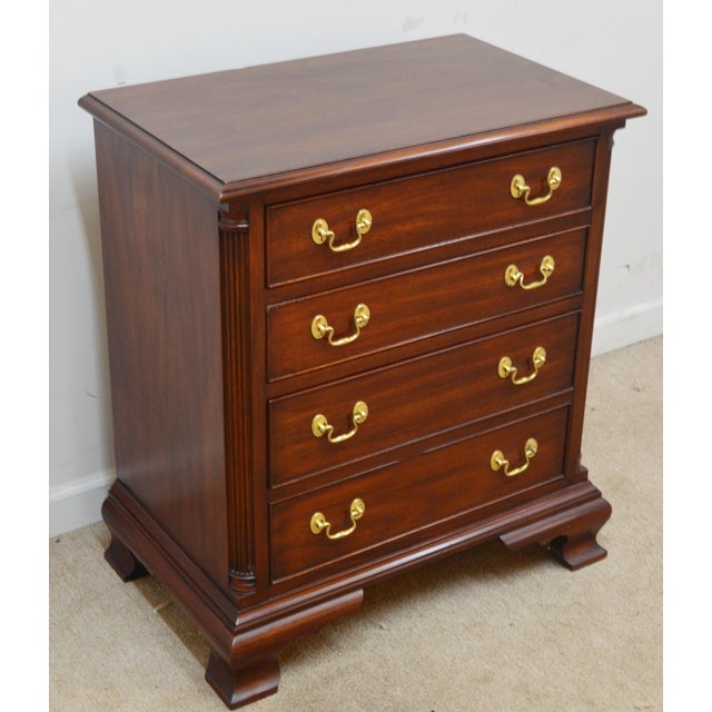 Henkel Harris Late 20th Century Henkel Harris Mahogany Nightstand For Sale - Image 4 of 13