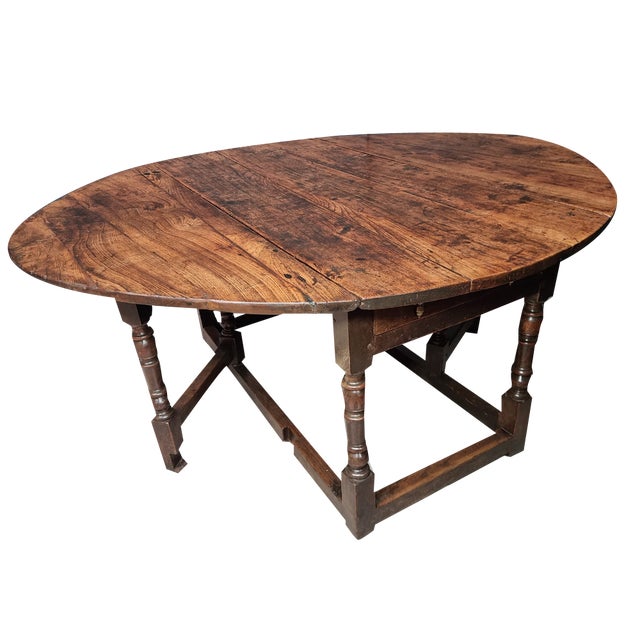 17th Century Oval Oak Drop Leaf Table For Sale