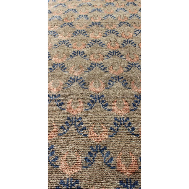 All-Over Vintage Turkish Tulu Rug With Vining Latticework in Tan, Cream and Blue 2'9 X 6'10 For Sale - Image 4 of 7