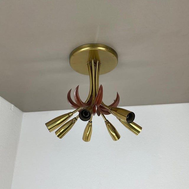 Gio Ponti Italian Brass Theatre Ceiling Light in the style of Stilnovo, Italy, 1950s For Sale - Image 4 of 17