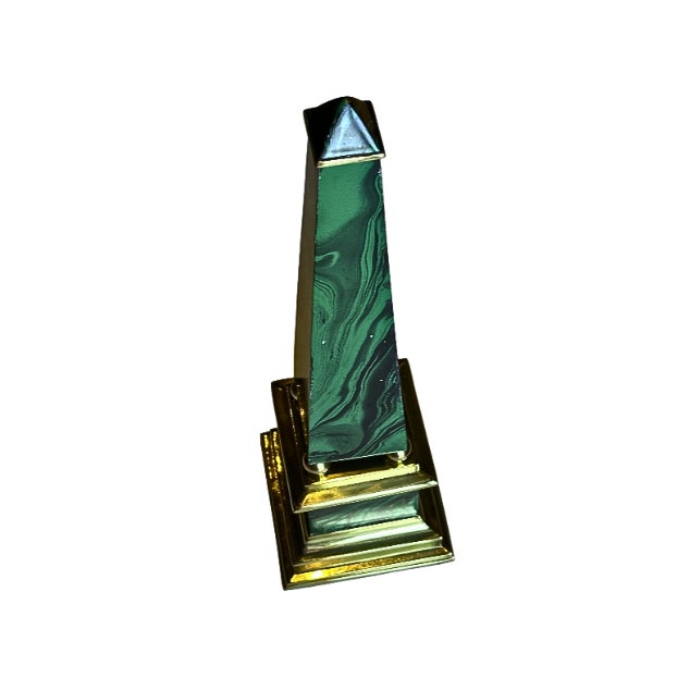 Hollywood Regency Tall Vintage Faux Malachite and Brass Obelisk Sculpture For Sale - Image 3 of 4
