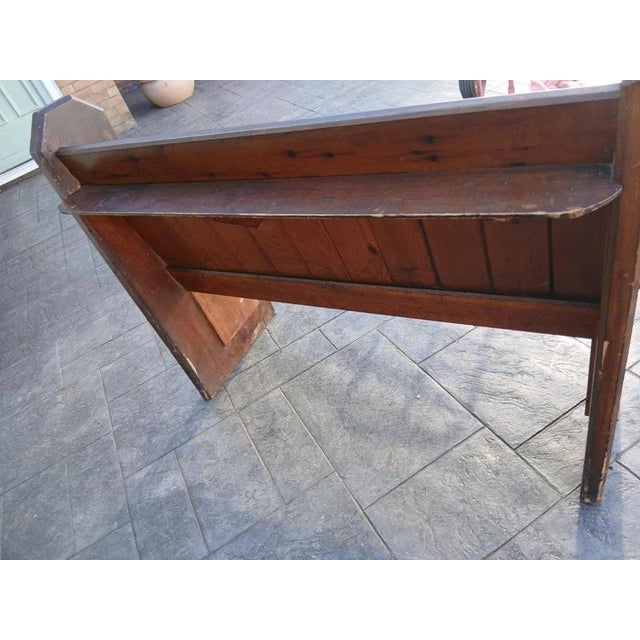 Victorian Pine Church Pew in Original Condition, 19th Century Material: Pine A characterful 19th-century Victorian church...
