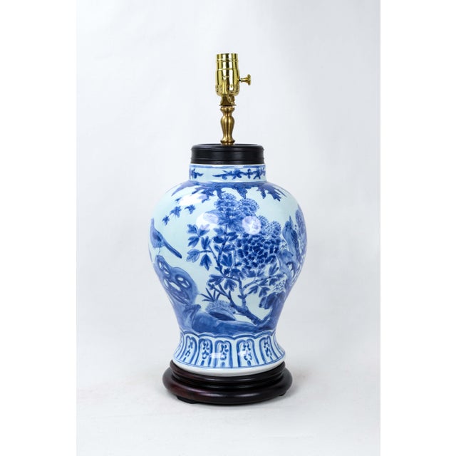 Blue & White Temple Jar Lamp With Oriental Birds and Flower Bushes ...