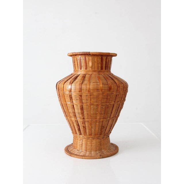 Mid 20th Century Vintage Wicker Vase Basket For Sale - Image 5 of 9