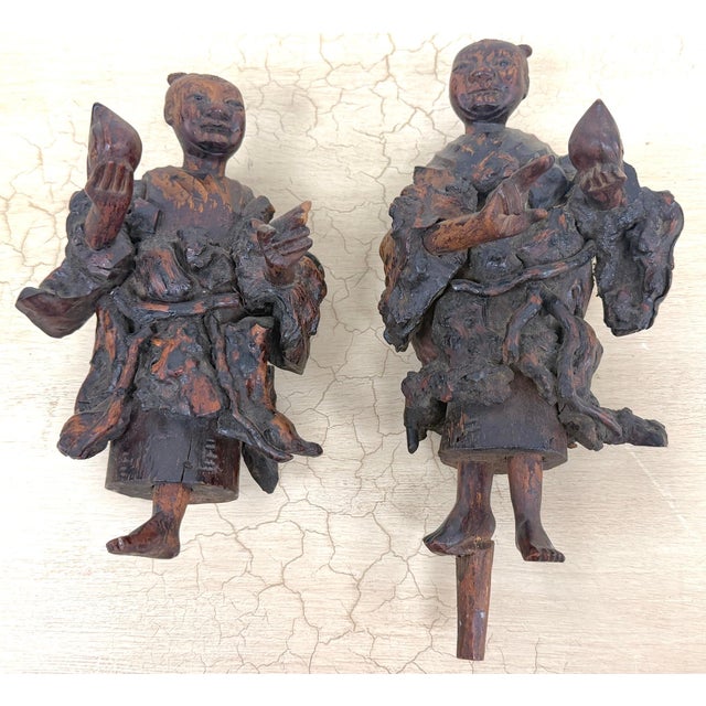 Monumental Chinese Rootwood (Burl) Daoist Sage with Attendants, Late Qing For Sale - Image 10 of 18