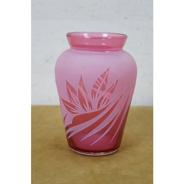 Late 20th Century Late 20th Century Kelsey Murphy Pilgrim Frosted Cranberry Glass Lotus Flower Vase 6" For Sale - Image 5 of 12