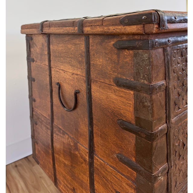 Brown Vintage Indian Carved Wood Dowry Trunk Wedding Trunk For Sale - Image 8 of 13