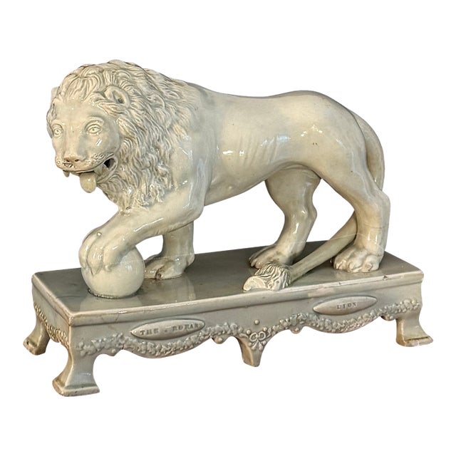 Staffordshire Pearlware Lion Figure Attributed to Sherratt, 1830 For Sale