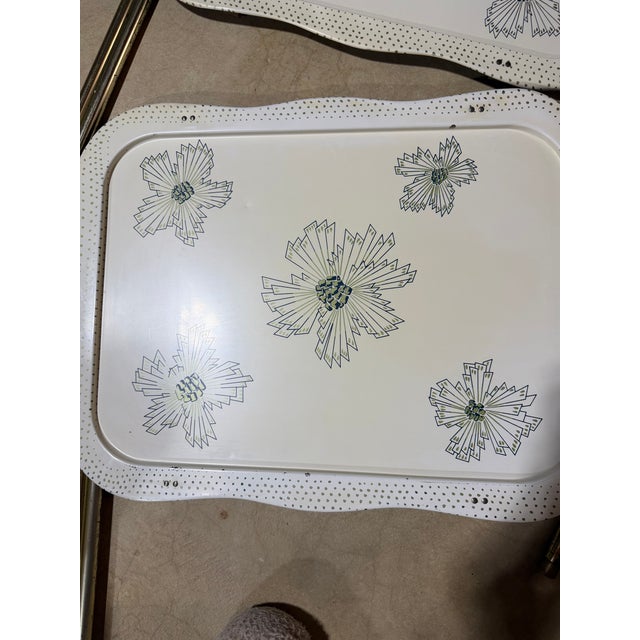 Vintage Mid-Century Modern Starburst Metal Folding Tv Trays With Rolling Stand-Set of Four For Sale In Chicago - Image 6 of 13
