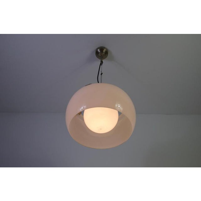 Gold Omega Pendant Lamp attributed to Vico Magistretti for Artemide, Italy, 1960s For Sale - Image 8 of 14