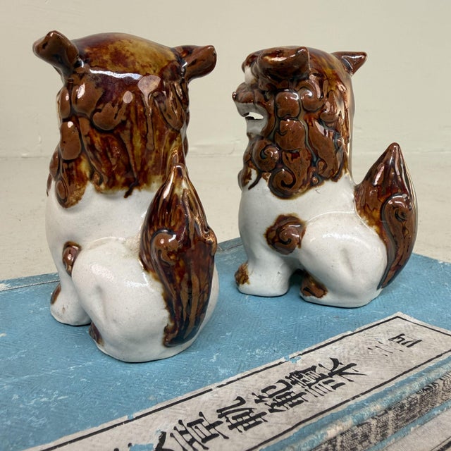 Set of Two Japanese Ceramic Shisa Lion-Dogs, 1980s, Set of 2 For Sale - Image 6 of 8