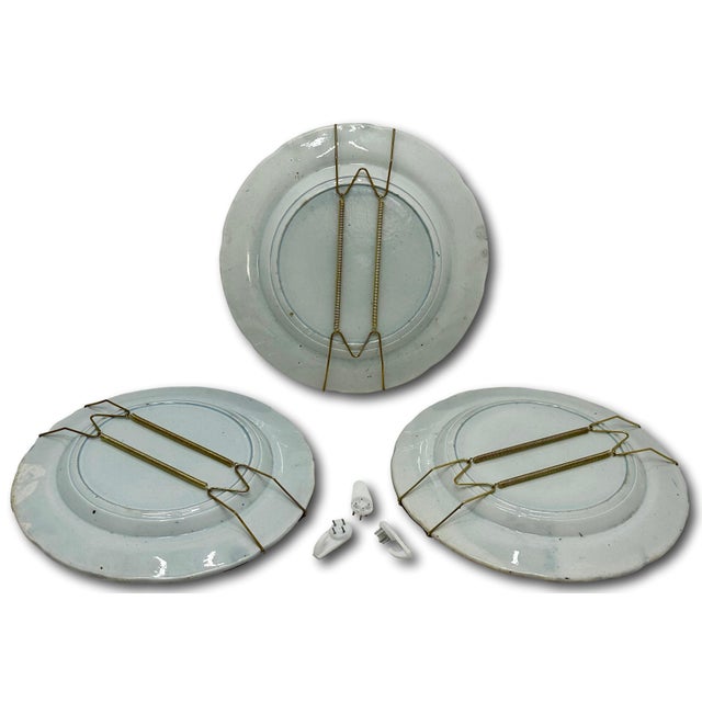 Stunning & Rare Antique Original Set of 3 Dark Flow Blue English Staffordshire 10 Inch Dinner Plates Circa 1830s For Sale - Image 9 of 18