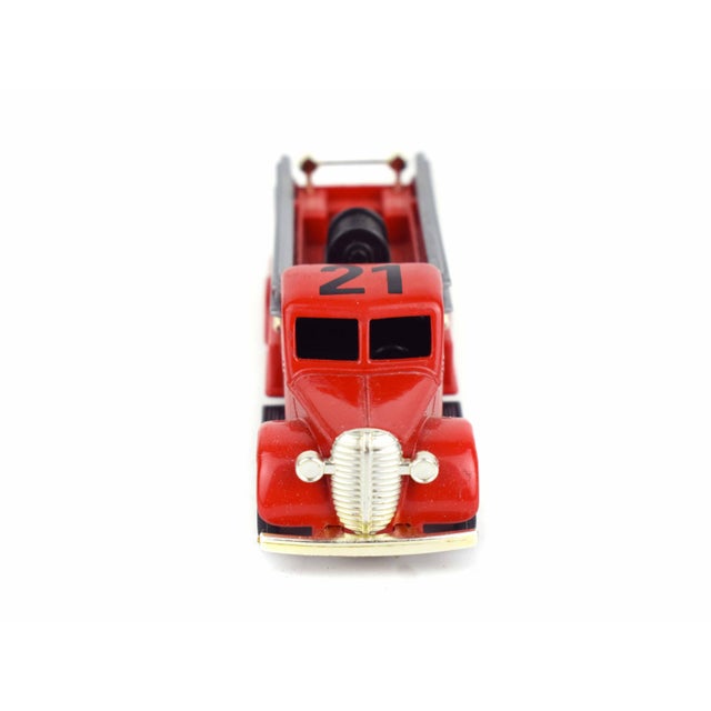 Late 20th Century Lledo Die-Cast Standard Oil & Service Vehicles Set of 3 - Made in England For Sale - Image 6 of 15