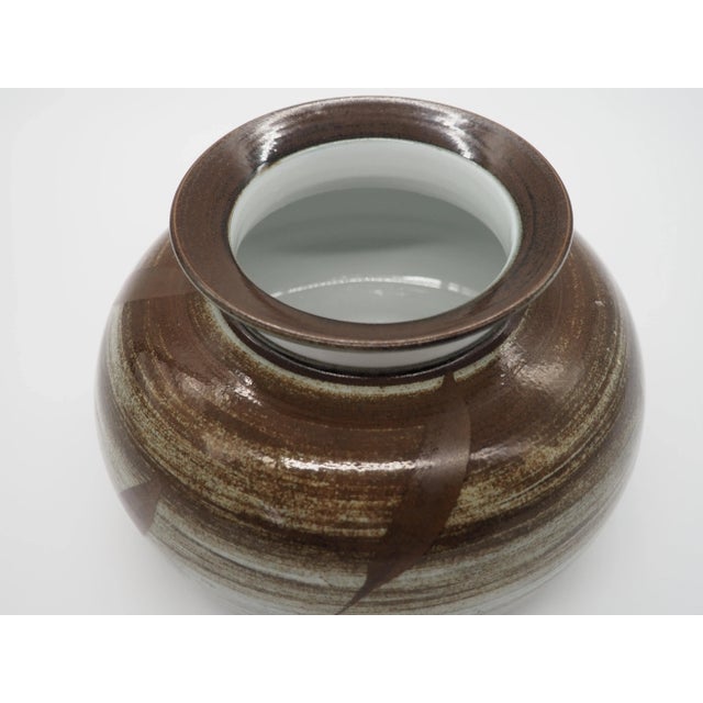 Rörstrand Vintage Swedish Nordic Handmade Porcelaine Vase by Suzanne Öhlèn for Rörstrand, Sweden, 1980s For Sale - Image 4 of 9