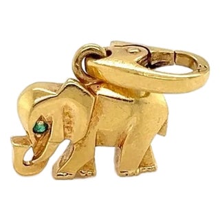 Cartier 18k Yellow Gold Emerald Elephant Charm Pendant For Sale