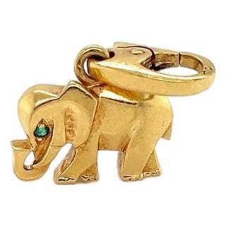 Mid 20th Century Cartier 18K Yellow Gold Emerald Elephant Charm Pendant For Sale