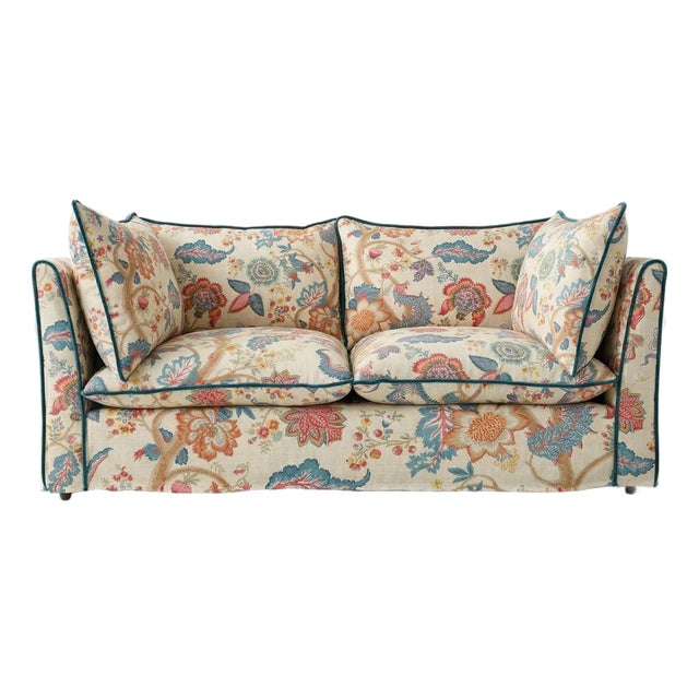Sophie Conran Coco 2.5 Seater Sofa - Kitty Indian Summer with Contrast Welt Knife Edge Cushion For Sale