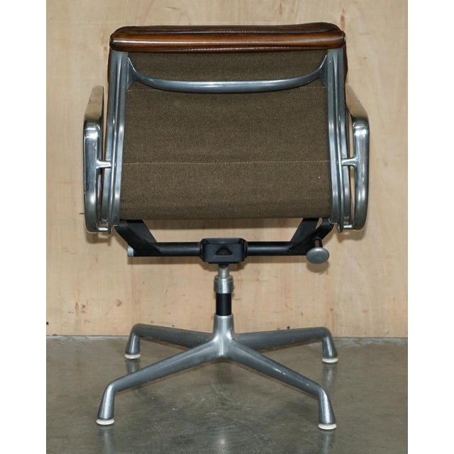 Chanel NYC Soft Pad Captain's Chair in Hand-Dyed Leather from Herman Miller, 1977 For Sale - Image 10 of 18