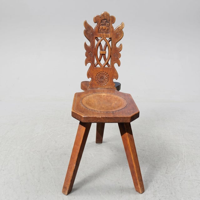 Neo-Renaissance Style Chairs in Carved Walnut, 1900s, Set of 6 For Sale - Image 5 of 18