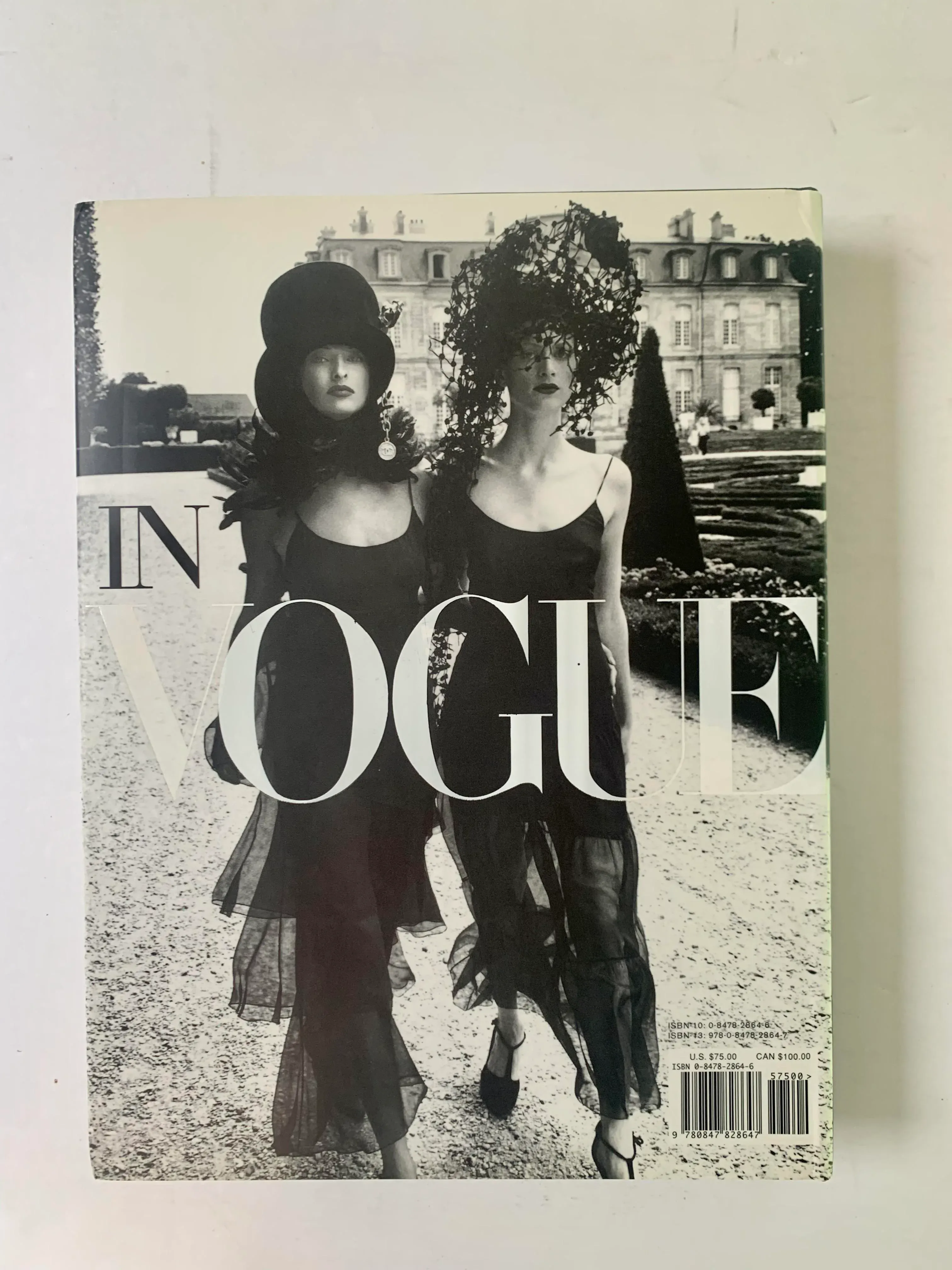 2006-in-vogue-an-illustrated-