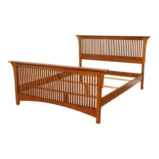 Stickley Mission Collection Oak Queen Size Spindle Bed For Sale