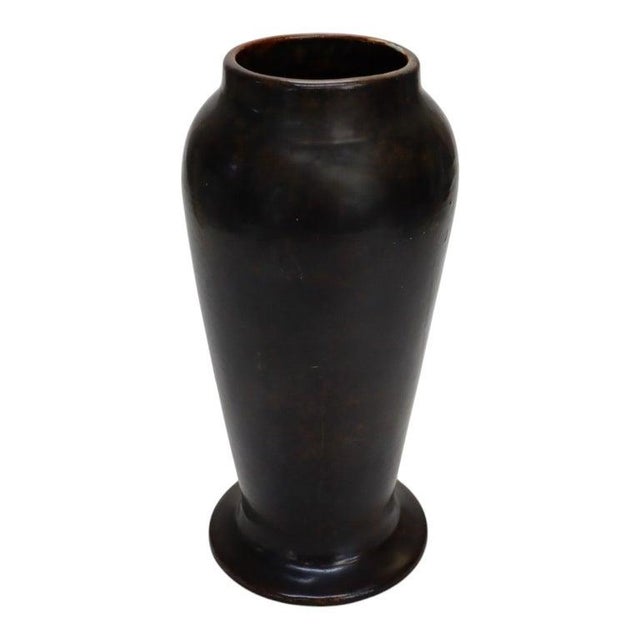 An antique Fulper School art pottery vase, dating to approximately 1920. This piece features a classic tapered form with a...