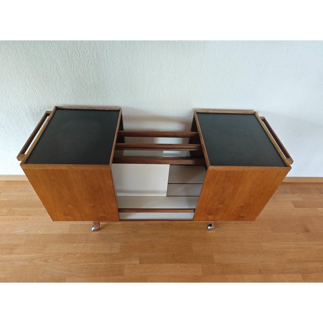 Mid-Century Modern Serving Trolley in Teak by Niels Glasdam, 1970s For Sale - Image 10 of 11