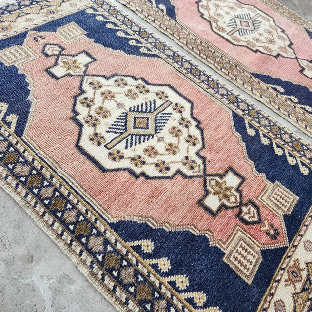 1960s Traditional Handwoven Turkish Oushak Wool Bath Mats - a Pair For Sale - Image 9 of 11