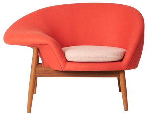 Fried Egg Left Lounge Chair in Apple Red by Warm Nordic