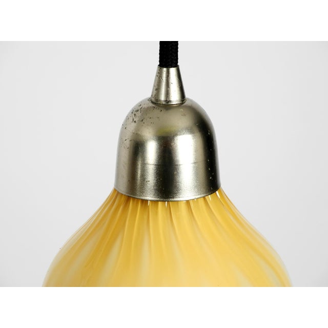 Mid-Century Italian Yellow & WhiteMurano Glass Pendant Lamp, 1950s For Sale - Image 6 of 9
