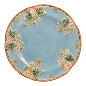 George Jones Strawberry Blossom Cabinet Plate, Late 19th Century English Majolica