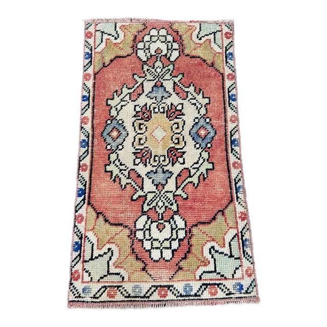 Turkish Yastik Rug 1'6" x 2'8" For Sale