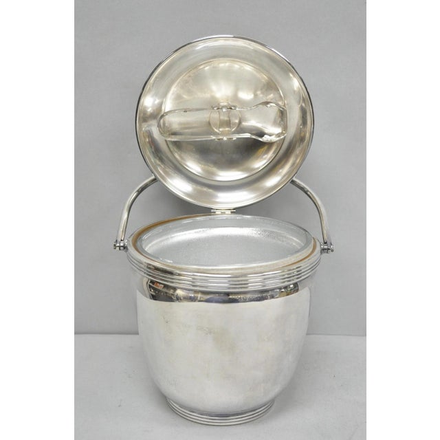 Traditional Mid 20th Century Mid Century Modern Sheffield Silver Plated Reticulating Hinge Ice Bucket W Tongs For Sale - Image 3 of 15