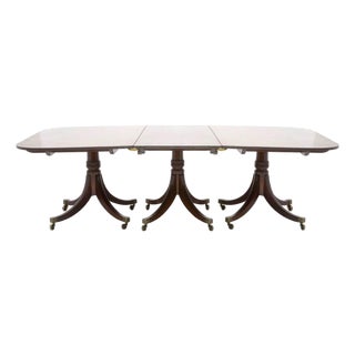 Early 19th Century Regency Mahogany Triple-Pedestal Dining Table For Sale