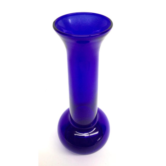 Vintage Glass Cobalt Blue Bulb Style Flower Vase For Sale In Portland, ME - Image 6 of 8