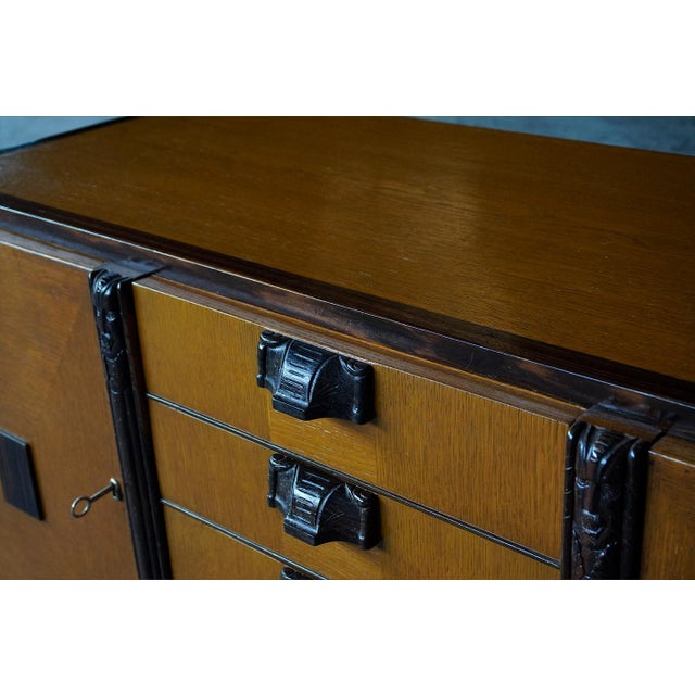 Art Deco Amsterdamse School Cabinet, The Netherlands, 1930s, in Very Good conditions. Designed 1920 to 1949