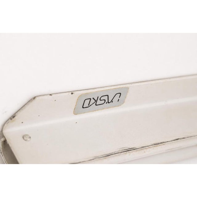 White Vintage Extendable Table from Lasko, 1970s For Sale - Image 8 of 10