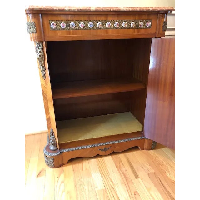French Late 20th Century French Marquetry Commode For Sale - Image 3 of 13