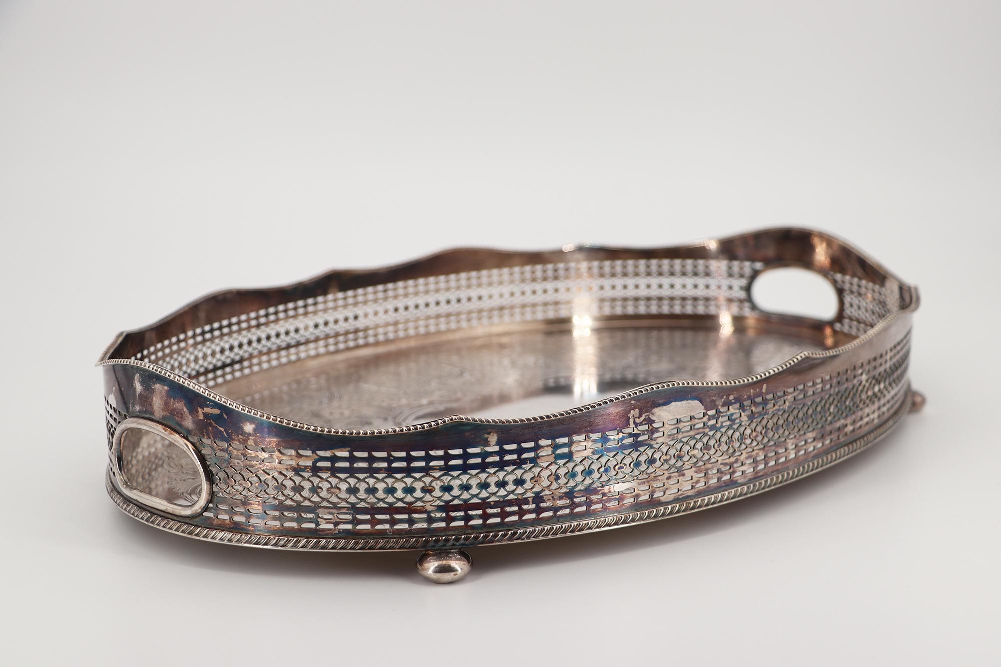 ♥Barker Ellis（バーカーエリス）シルバー脚付き皿 1940s Barker Ellis Large Silver Plate Footed Serving Tray, English